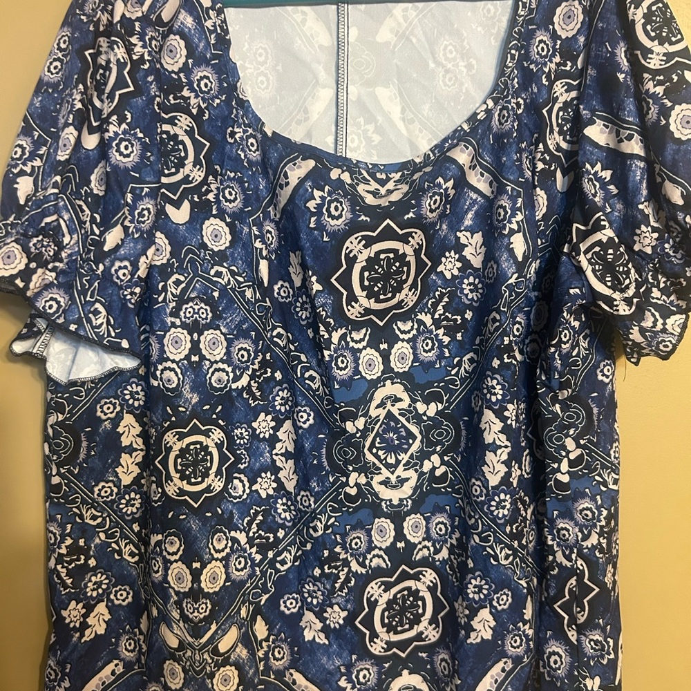 SHEIN Navy Floral Blouse